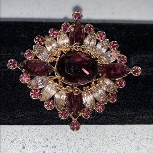 Elegant Vintage Gold & Purple Brooch•EVC!
